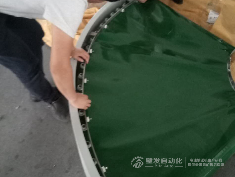 90度轉彎輸送機 90度轉彎輸送機