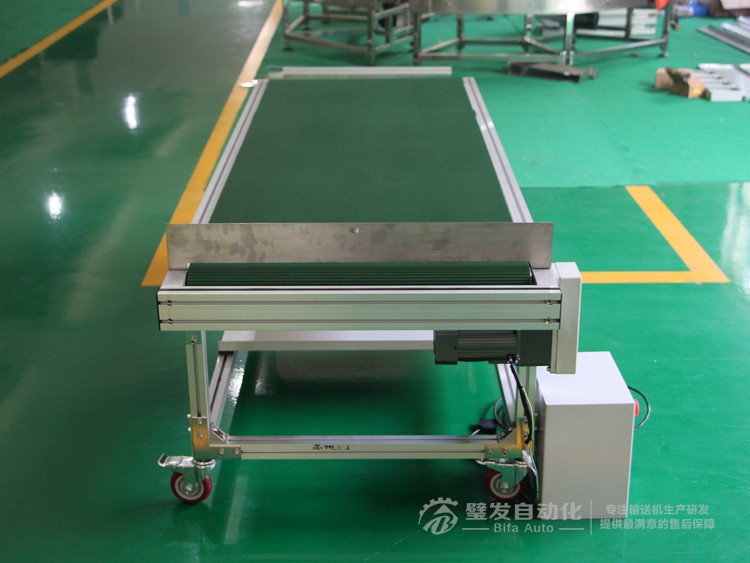 非標定制加固型輸送機 非標定制加固型輸送機