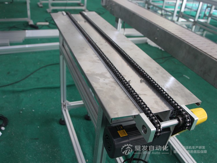 兩側加工作臺非標鏈條輸送機 兩側加工作臺非標鏈條輸送機